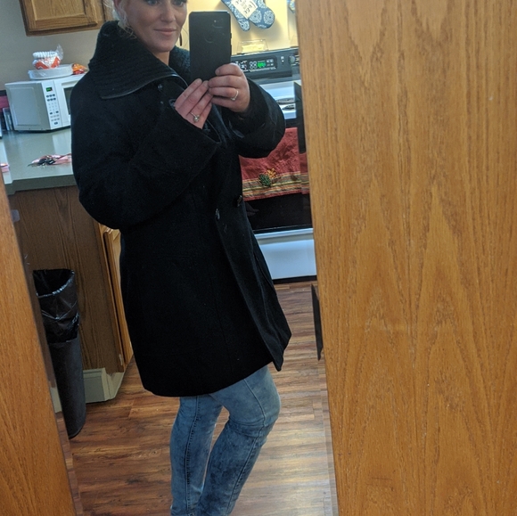 Jacket - Picture 2 of 4